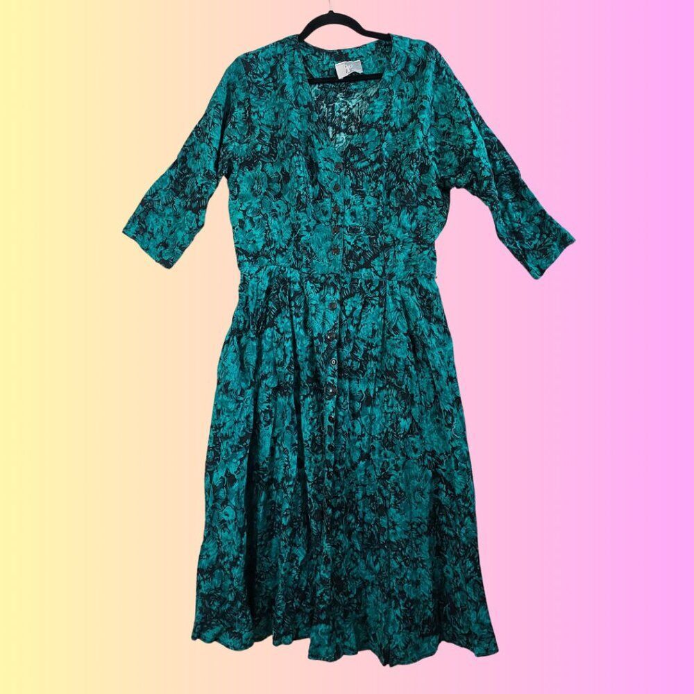 Emerald & Black Half Sleeve Button-Down Dress (18)